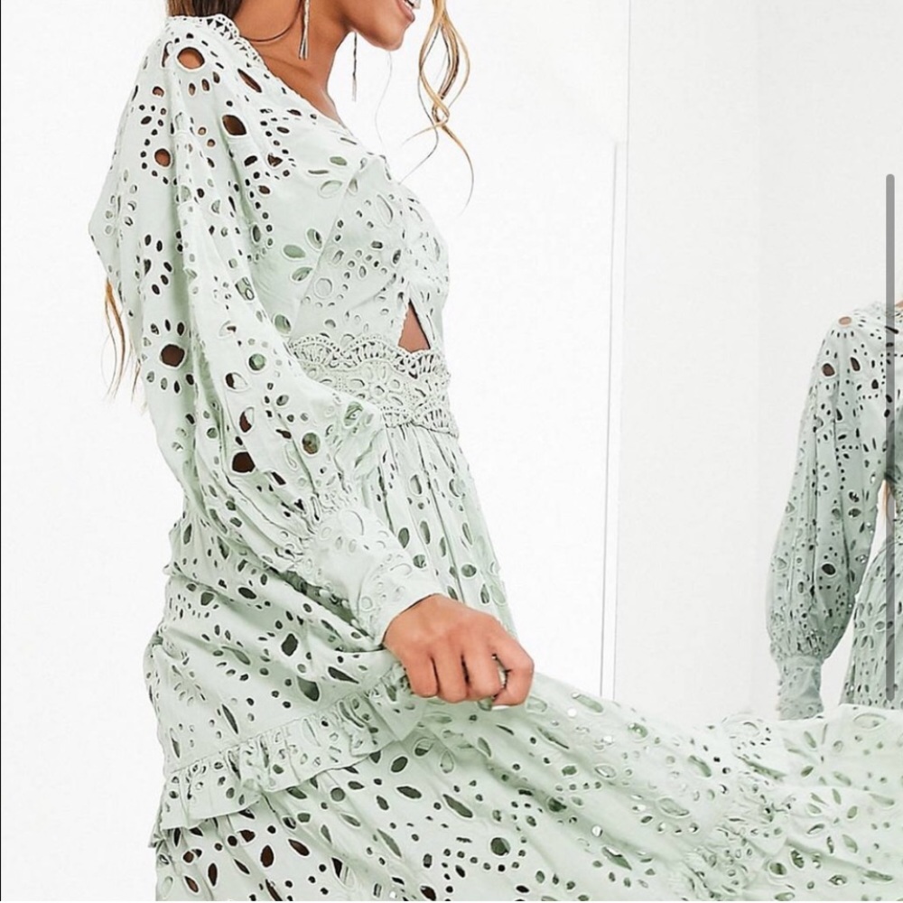 Asos famous sold out eyelet dress new with tags !!